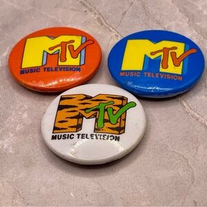 3 Vintage MTV Vibrant Iconic Logo Pin back Button Set of 3 with Tiger and Yellow